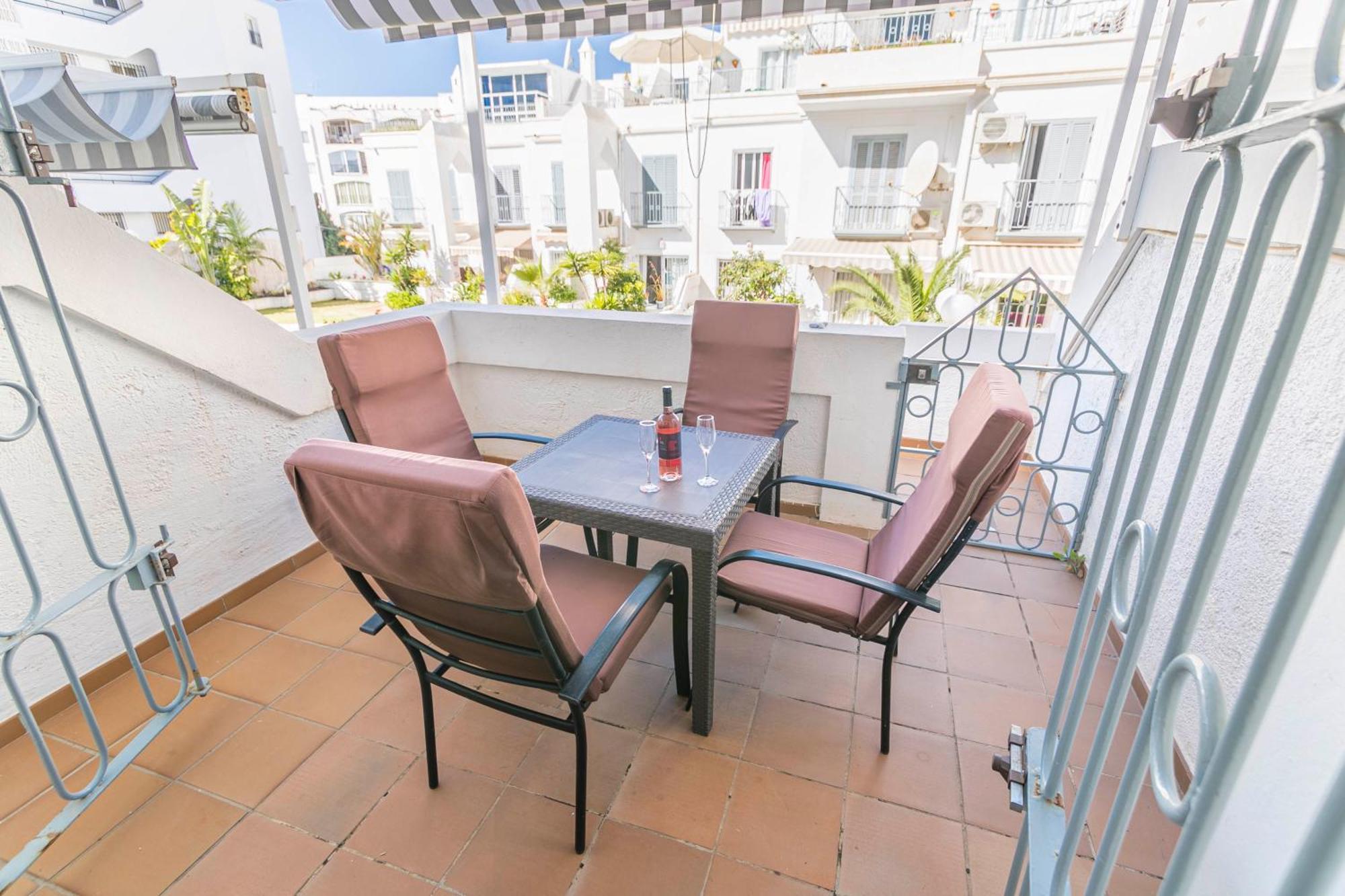 Canovas Nerja - Casa Adosada Con Piscina Los Huertos 6 Bagian luar foto